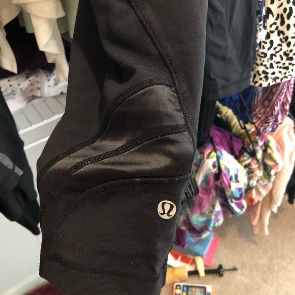 Lululemon capri - Picture 2 of 2